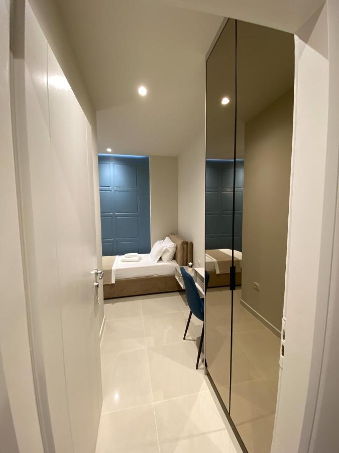 Comfort Apartament, Near The Beach Durres Bagian luar foto