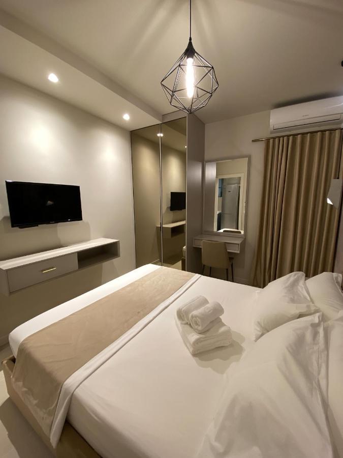 Comfort Apartament, Near The Beach Durres Bagian luar foto