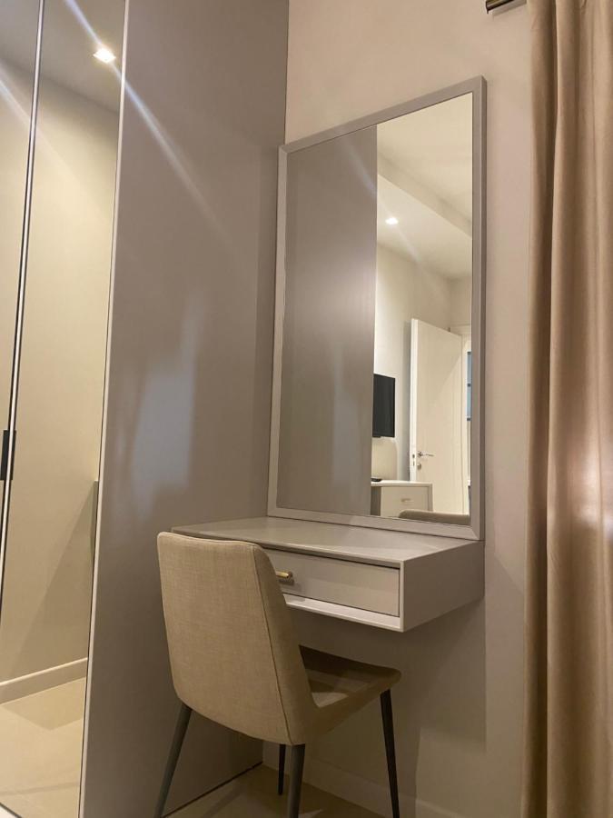Comfort Apartament, Near The Beach Durres Bagian luar foto